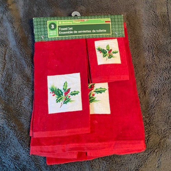 Holiday Time 3-piece Christmas Towel Set NWT - Picture 1 of 6